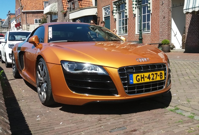 Audi R8 V10