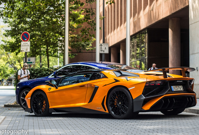 Lamborghini Aventador LP750-4 SuperVeloce Roadster