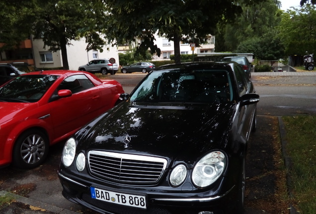 Mercedes-Benz E 55 AMG