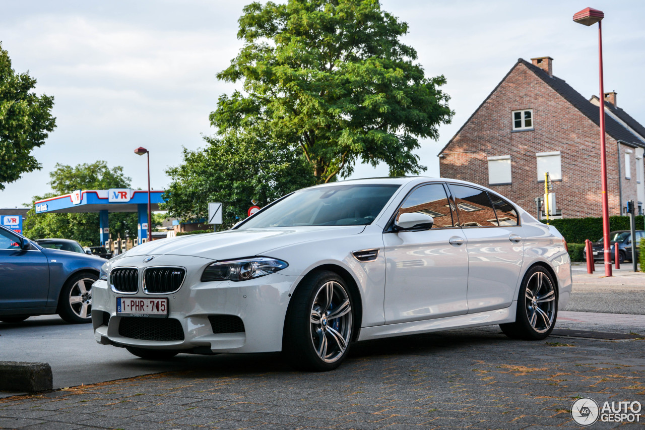 BMW M5 F10 2014