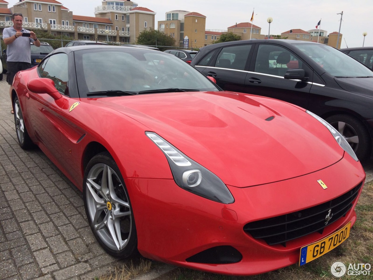 Ferrari California T