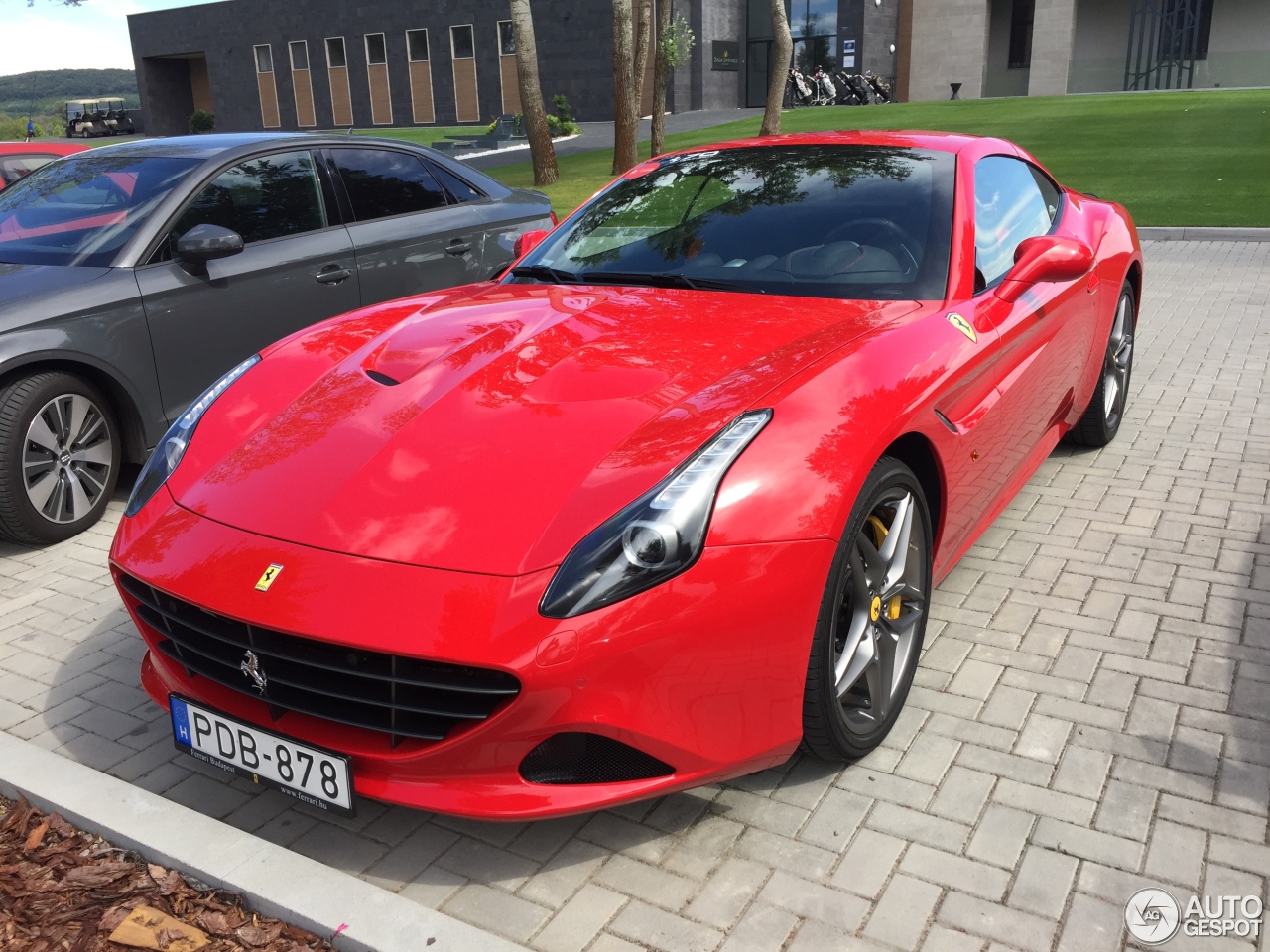 Ferrari California T