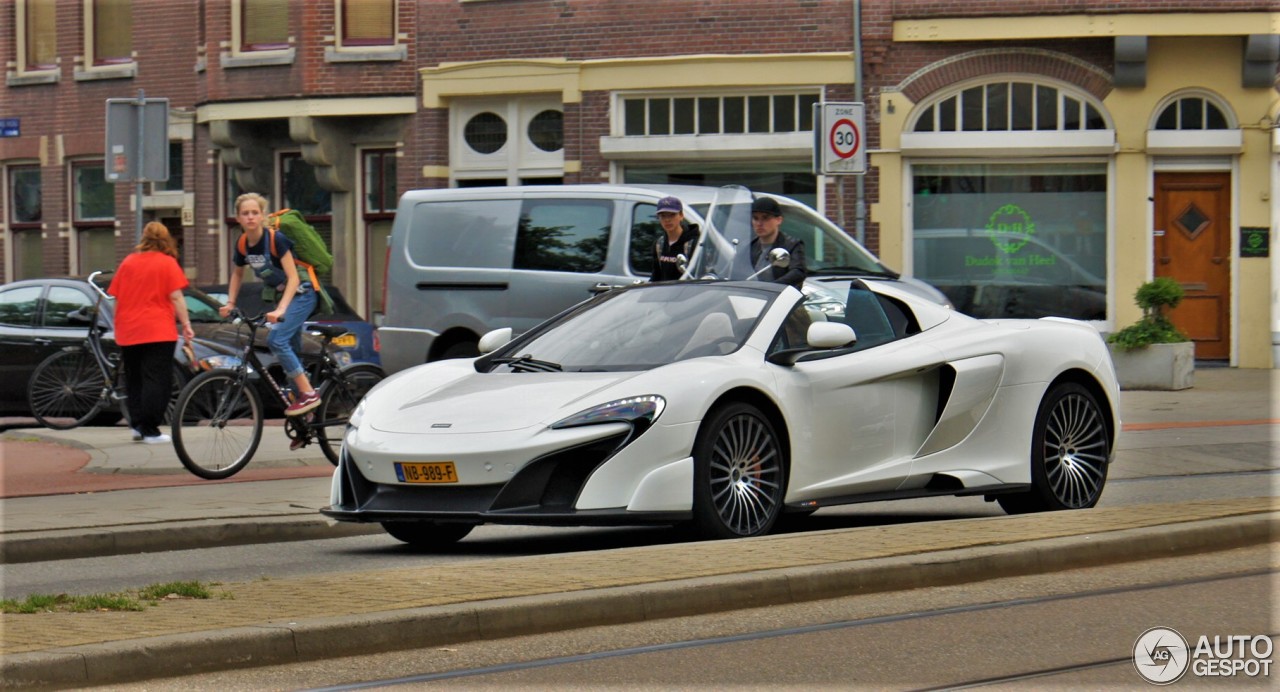 McLaren 675LT Spider