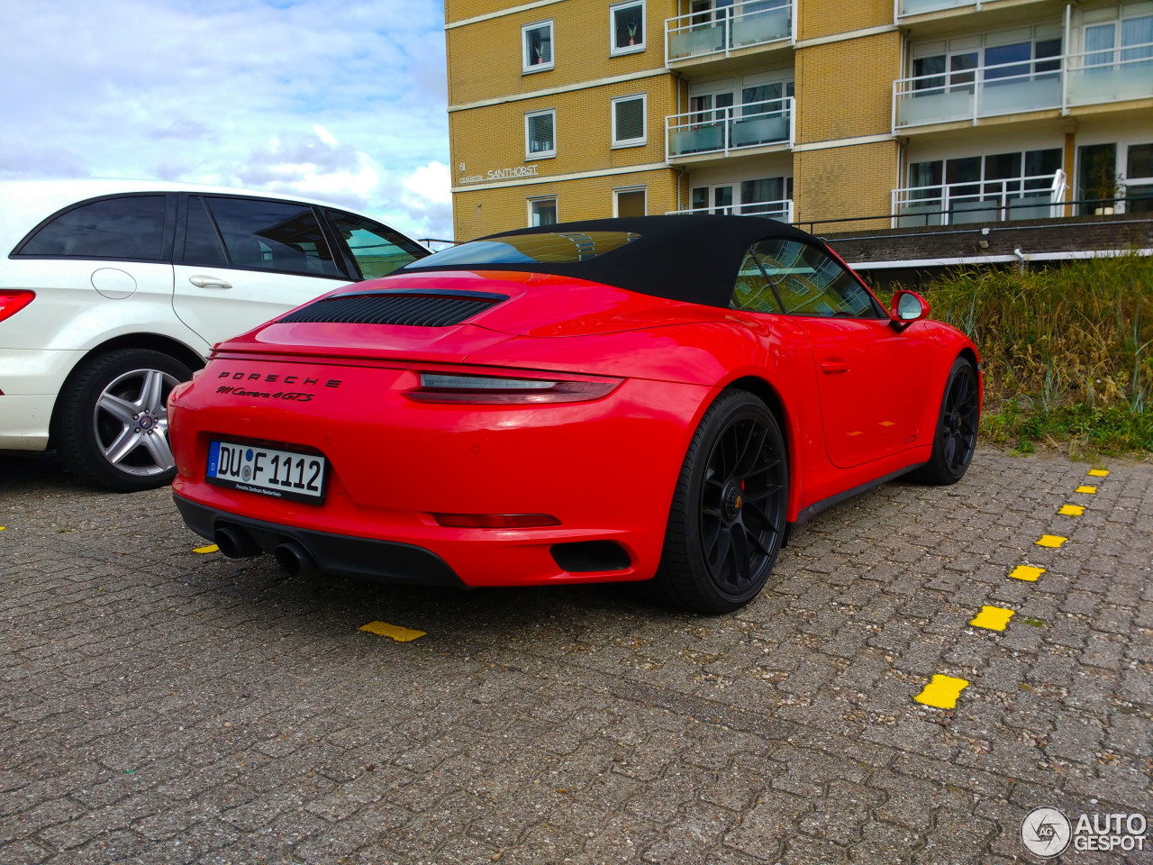 Porsche 991 Carrera 4 GTS Cabriolet MkII