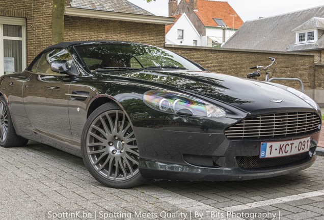 Aston Martin DB9 Volante