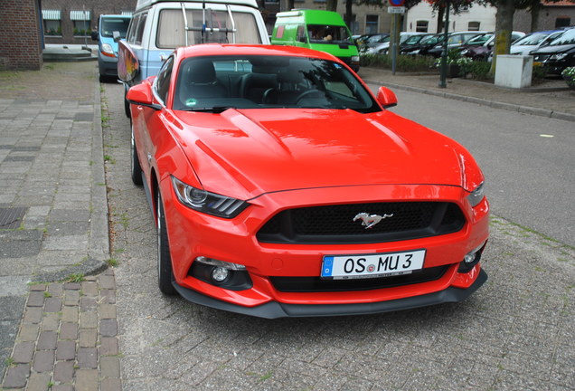 Ford Mustang GT 2015