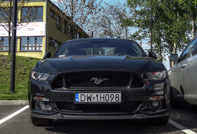 Ford Mustang GT 2015