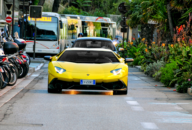 Lamborghini Aventador LP720-4 50° Anniversario