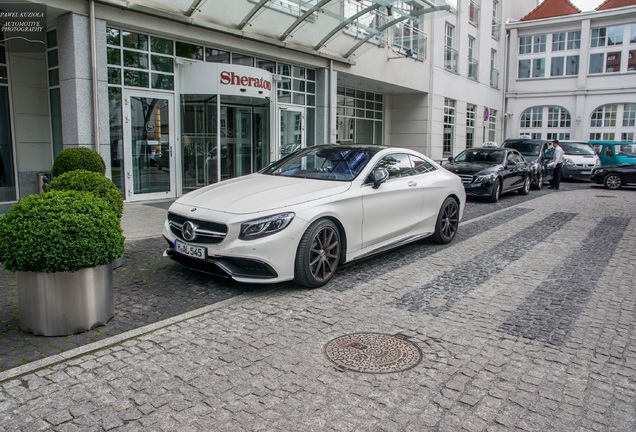 Mercedes-AMG S 63 Coupé C217