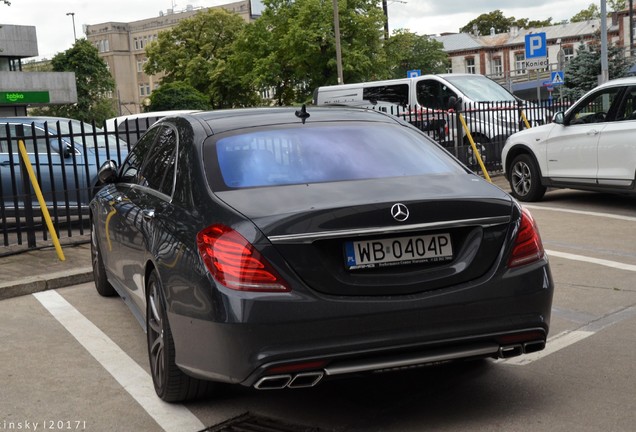 Mercedes-AMG S 63 V222