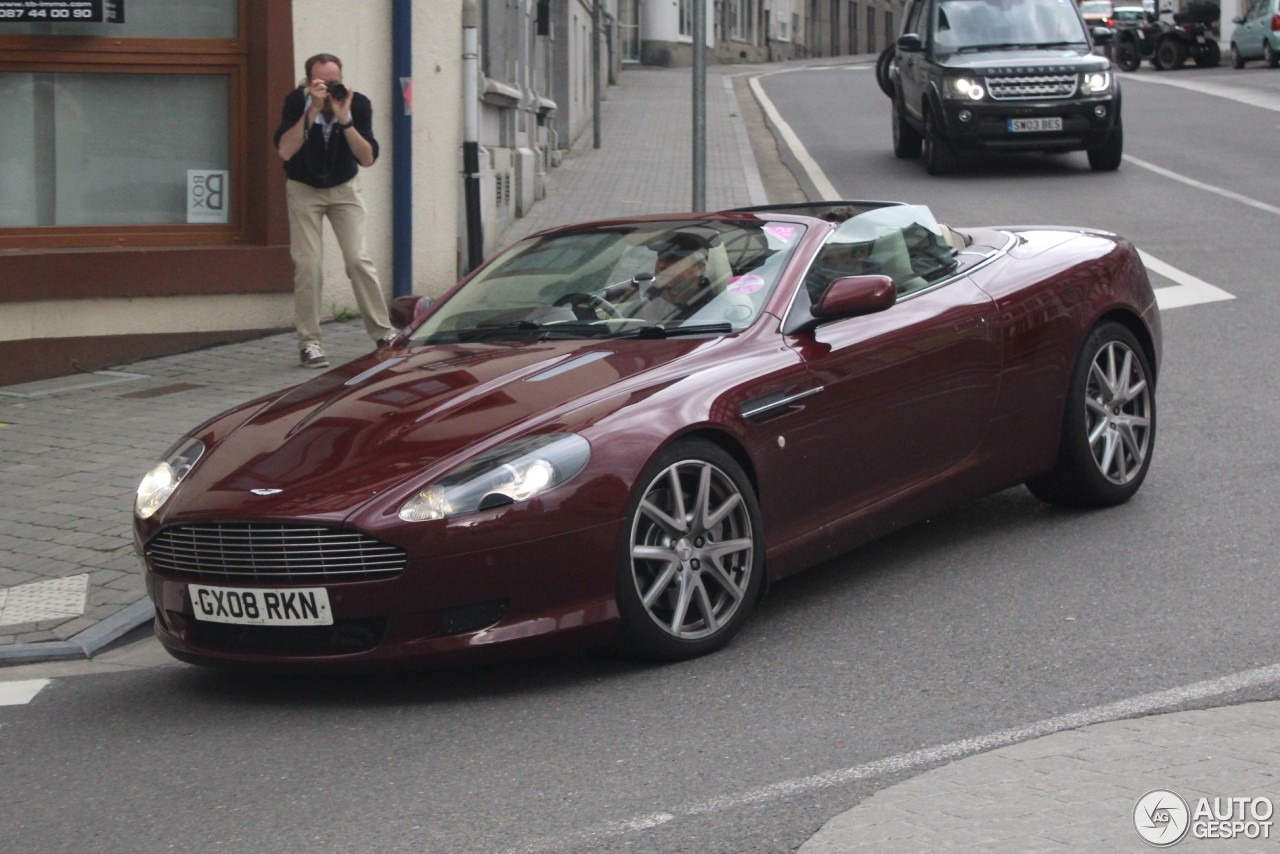 Aston Martin DB9 Volante