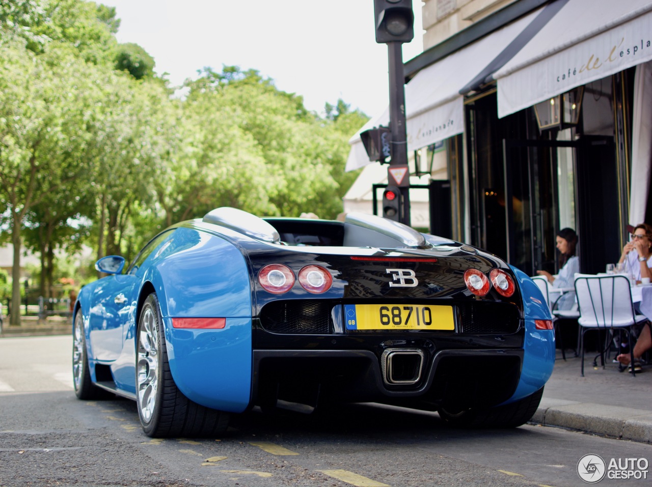 Bugatti Veyron Cena 2017