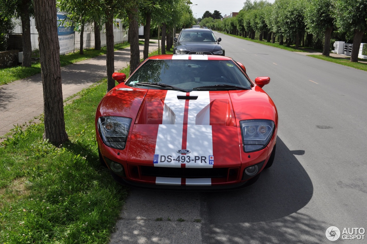 Ford GT