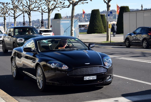 Aston Martin DB9
