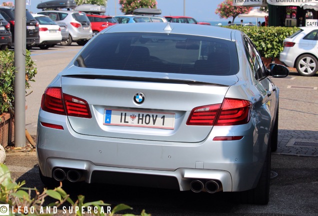 BMW M5 F10 2011