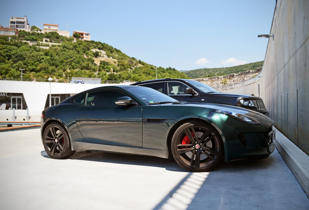 Jaguar F-TYPE S Coupé