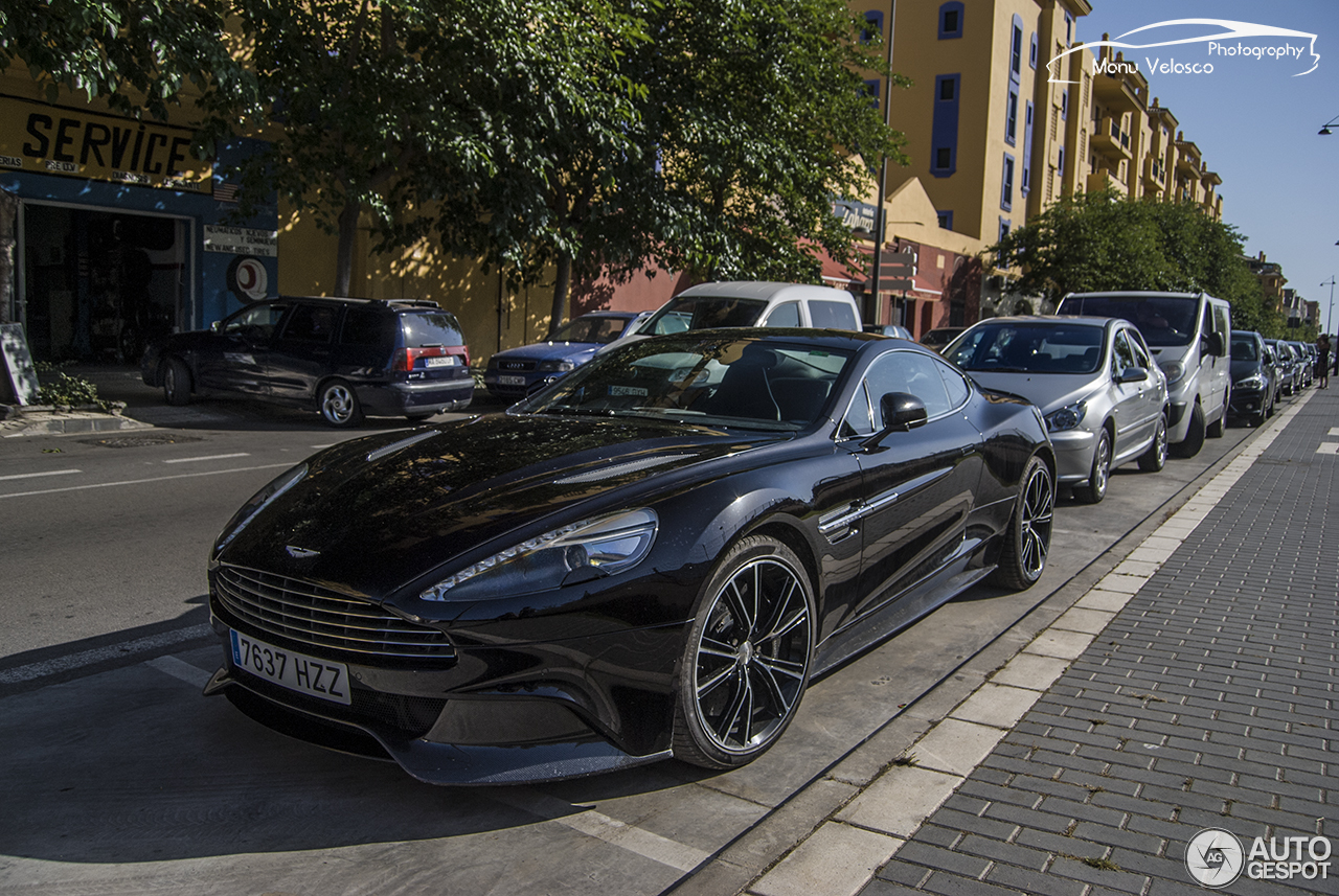 Aston Martin Vanquish 2013