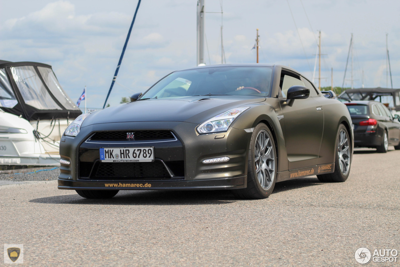 Nissan GT-R