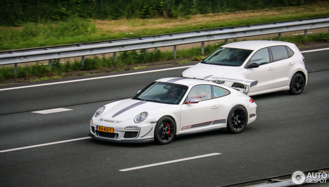 Porsche 997 GT3 RS 4.0