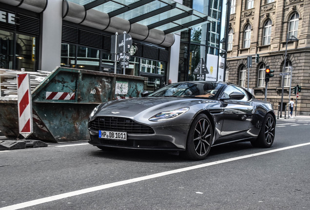 Aston Martin DB11