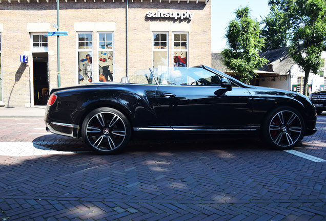 Bentley Continental GTC V8