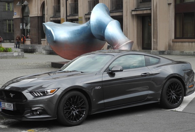 Ford Mustang GT 2015