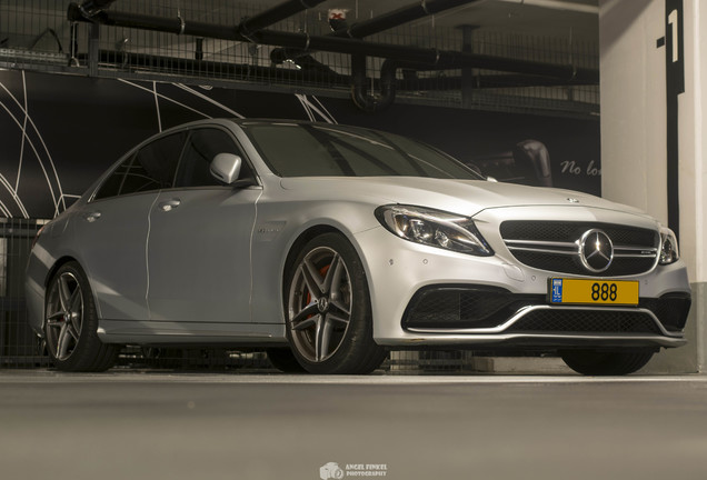 Mercedes-AMG C 63 S W205