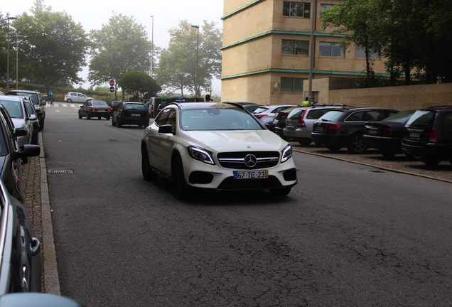 Mercedes-AMG GLA 45 X156 2017