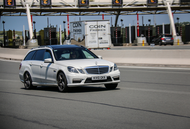 Mercedes-Benz E 63 AMG S212