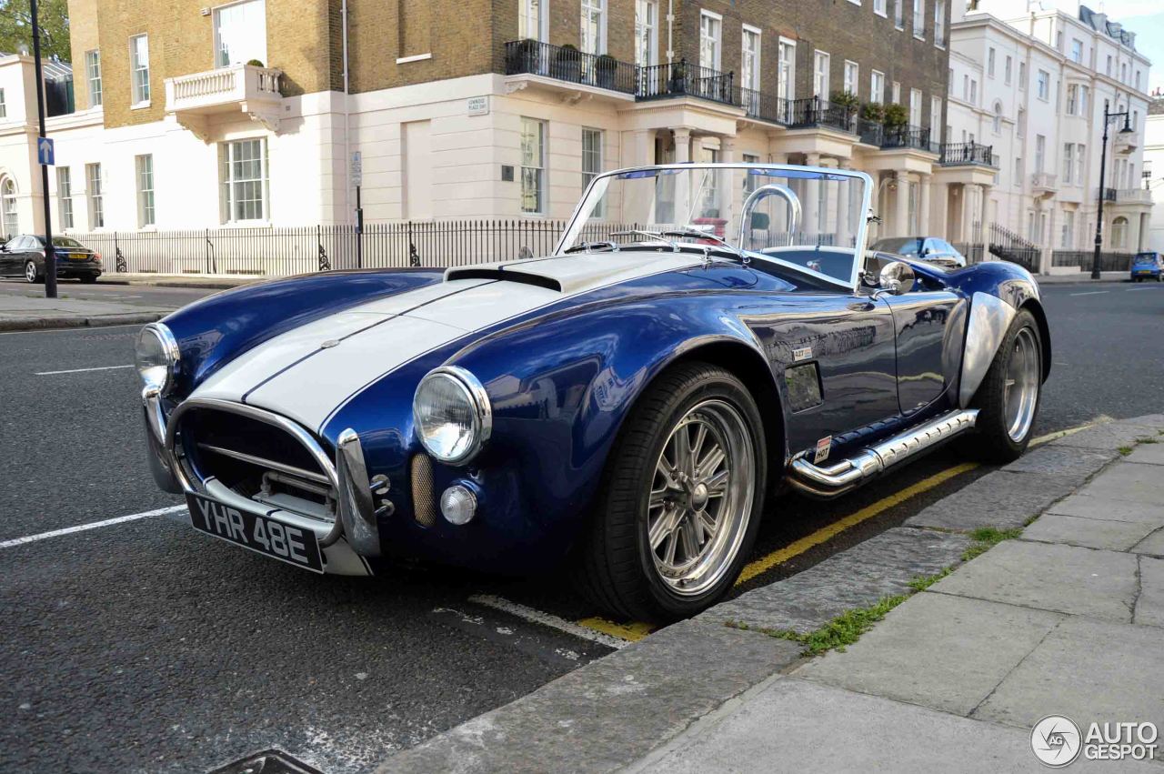 AC Cobra 427