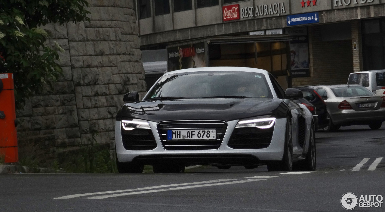 Audi R8 V10