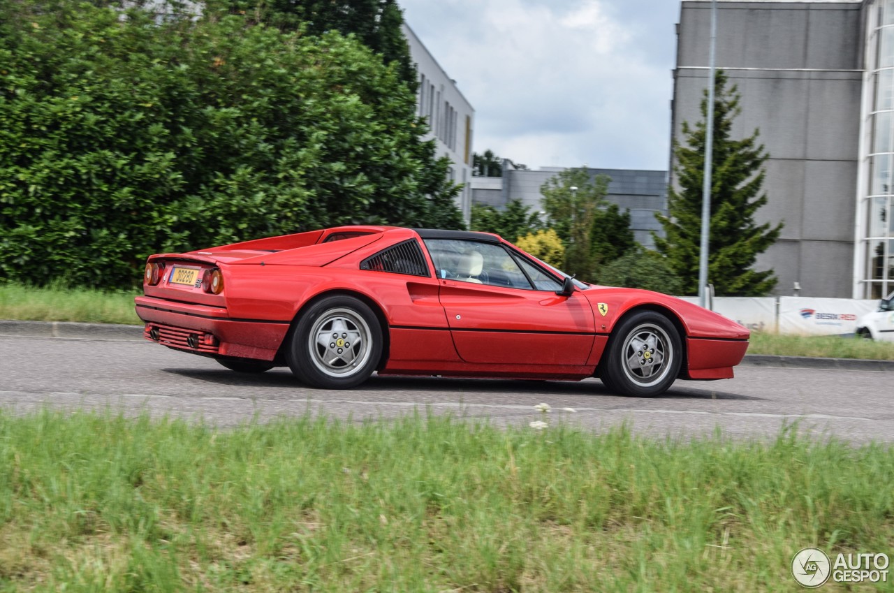 Ferrari 328 GTS