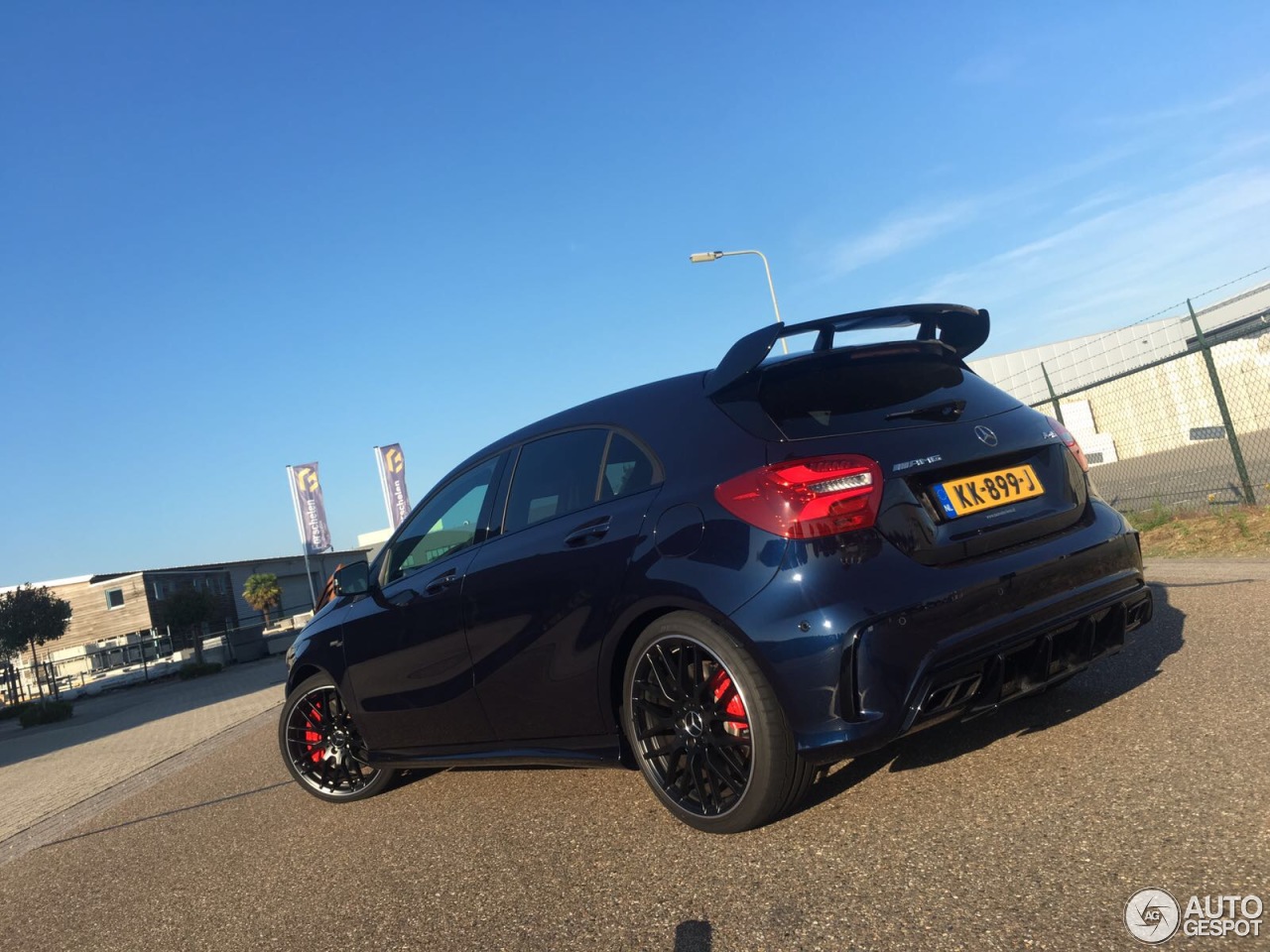 Mercedes-AMG A 45 W176 2015