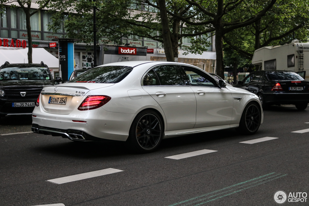 Mercedes-AMG E 63 S W213