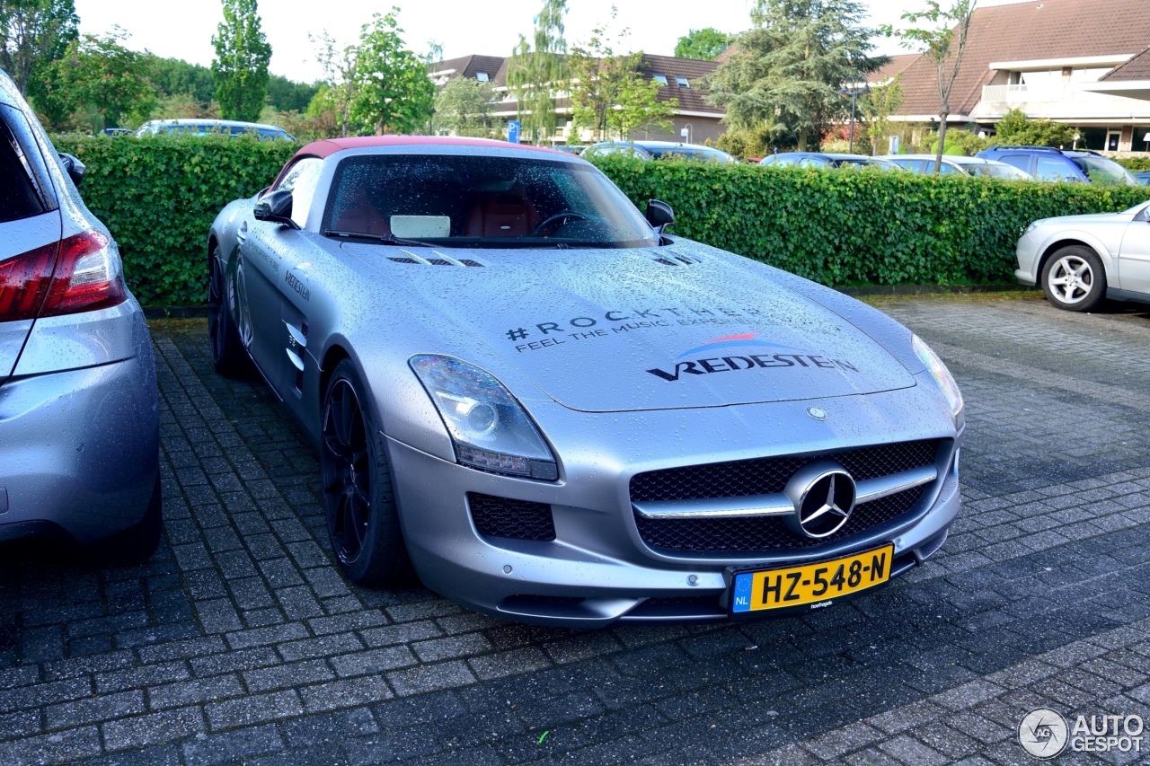 Mercedes-Benz SLS AMG Roadster