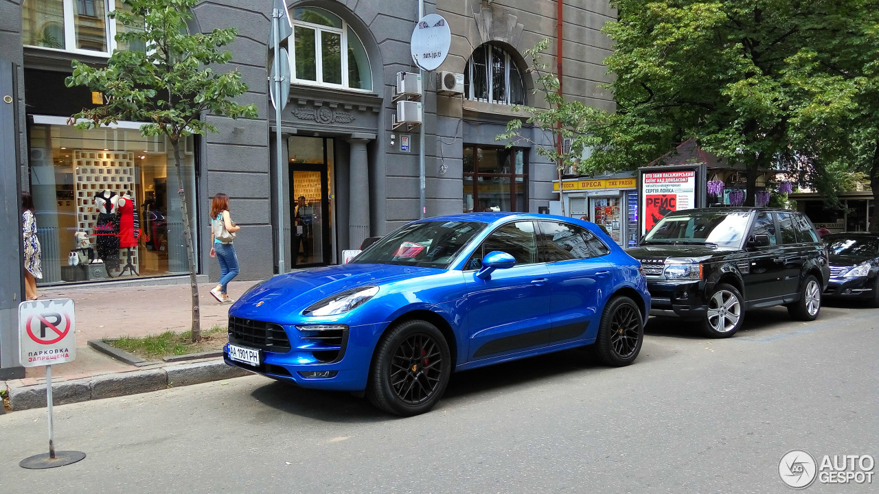 Porsche 95B Macan GTS