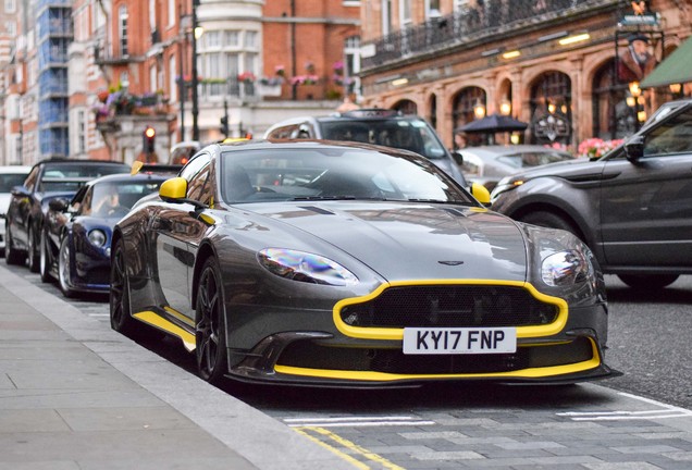 Aston Martin Vantage GT8