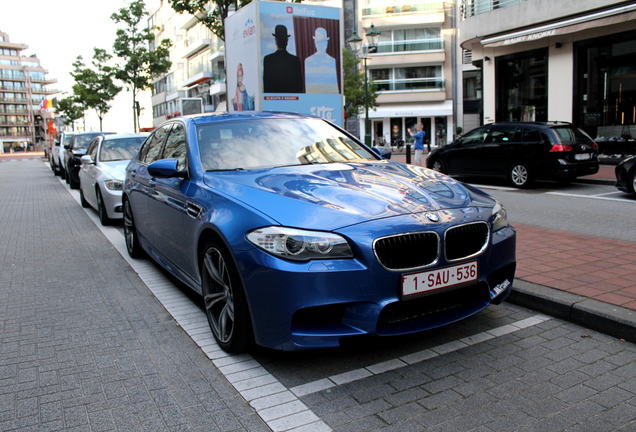 BMW M5 F10 2011