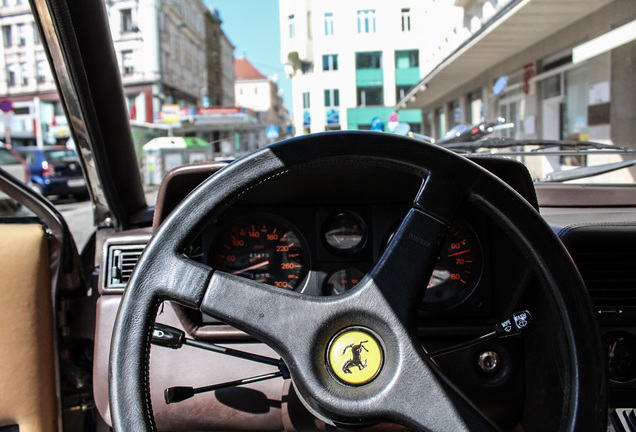 Ferrari 365 GT4 2+2