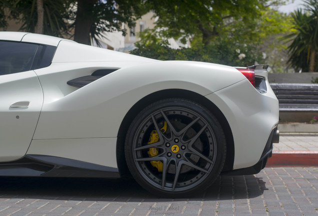 Ferrari 488 Spider Novitec Rosso