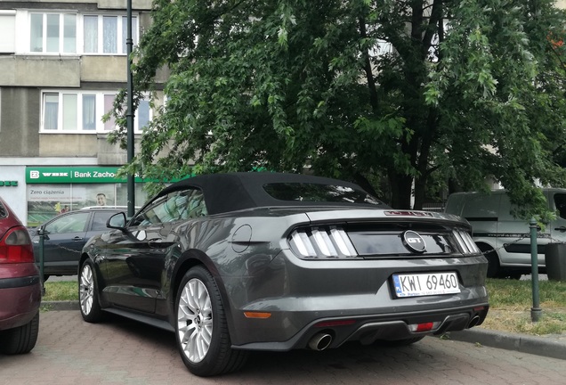 Ford Mustang GT Convertible 2015