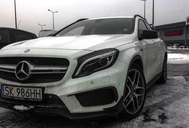 Mercedes-Benz GLA 45 AMG X156