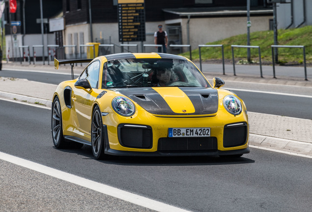 Porsche 991 GT2 RS Weissach Package