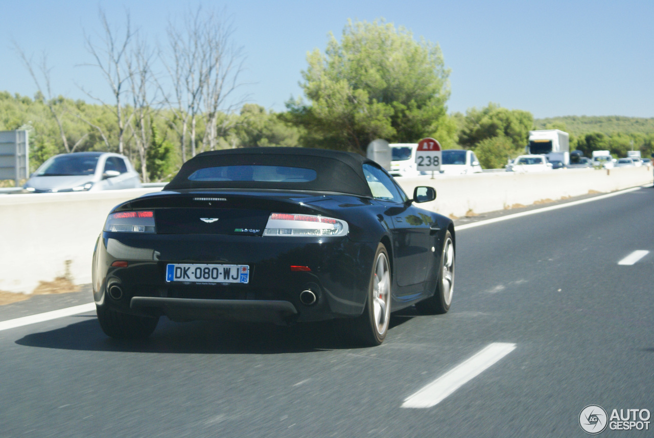 Aston Martin V8 Vantage N400 Roadster