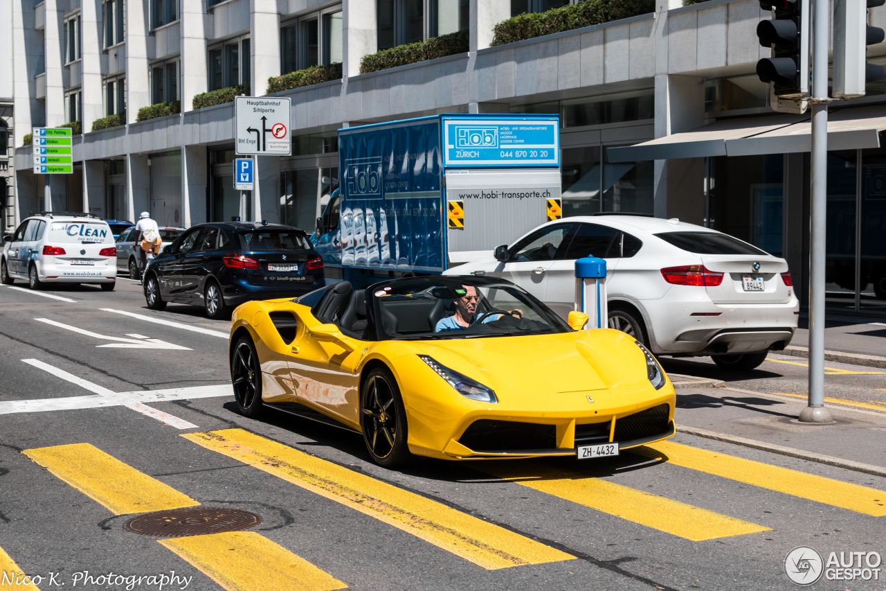 Ferrari 488 Spider