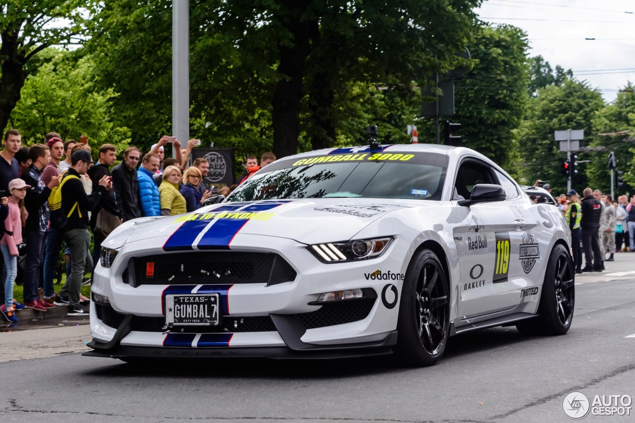 Ford Mustang Shelby GT350R 2015