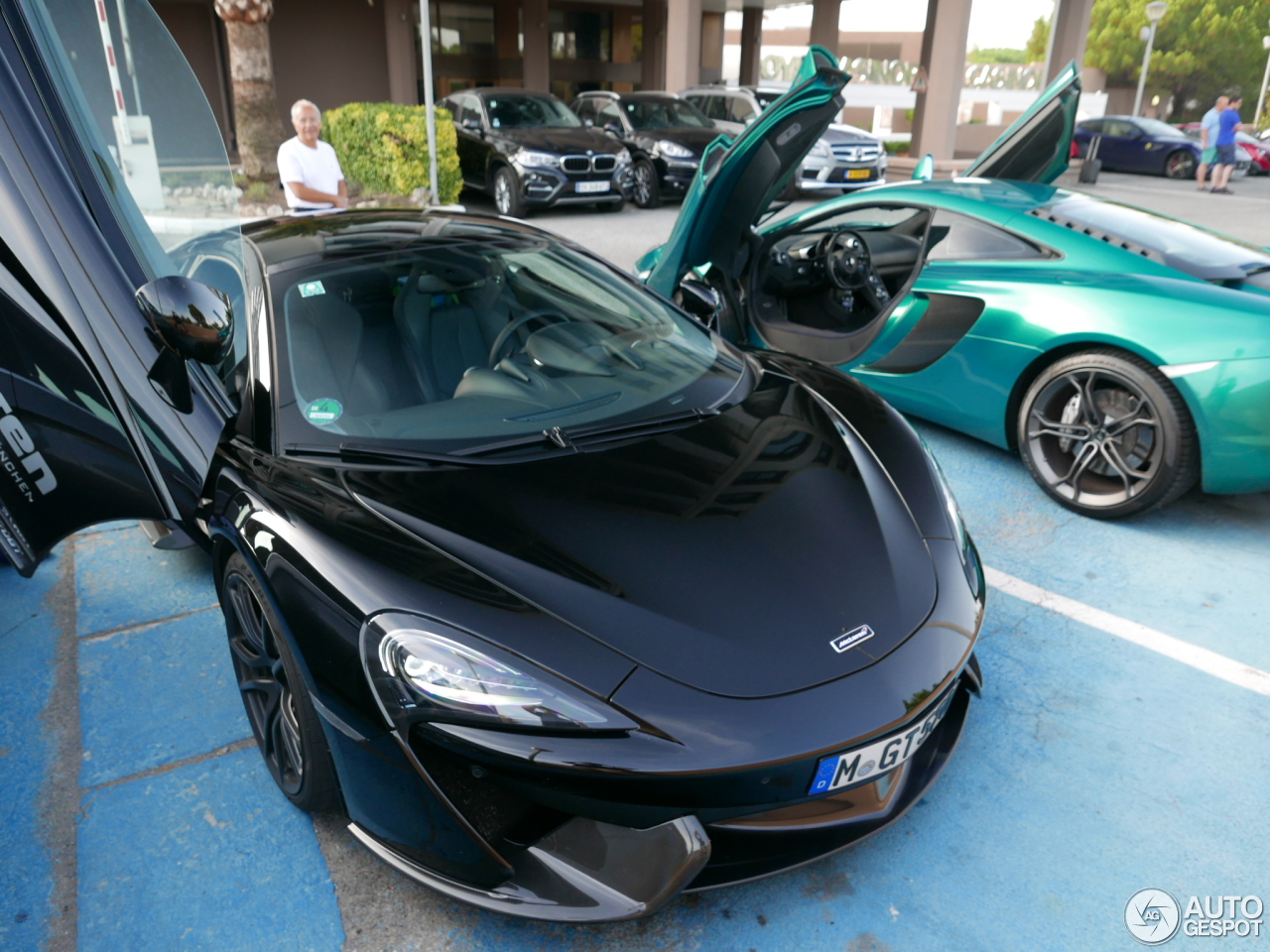 McLaren 570GT