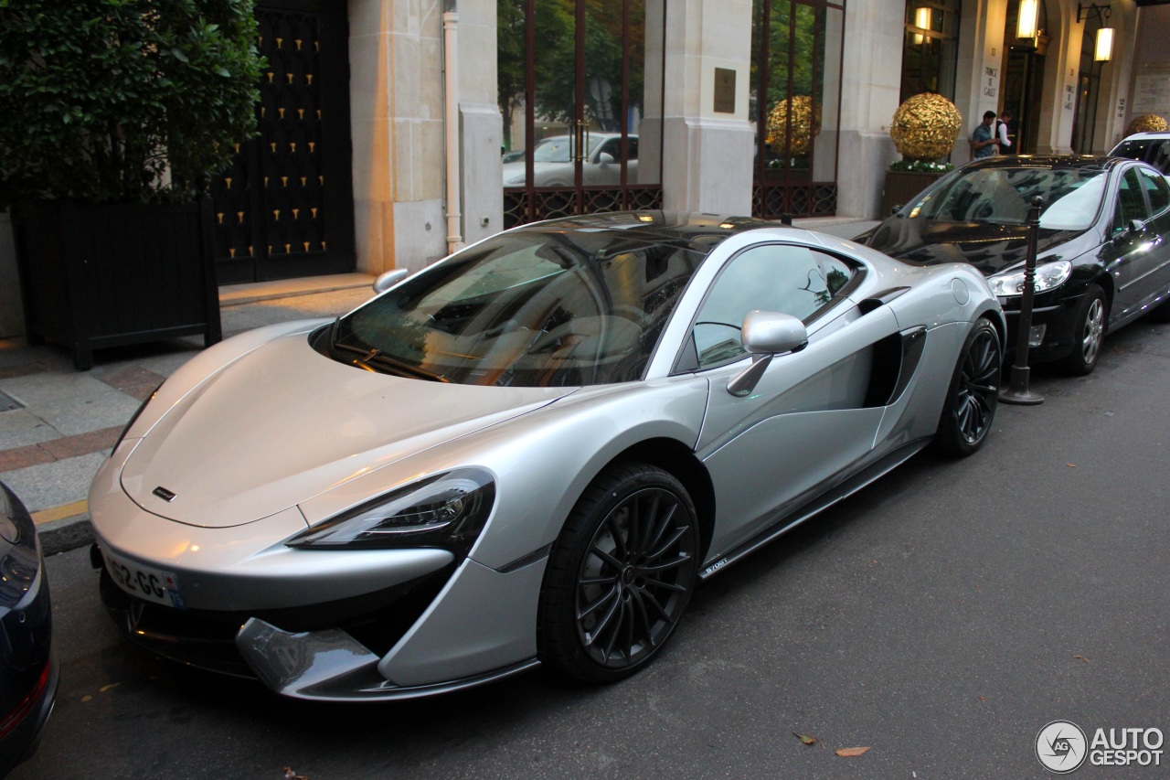 McLaren 570GT