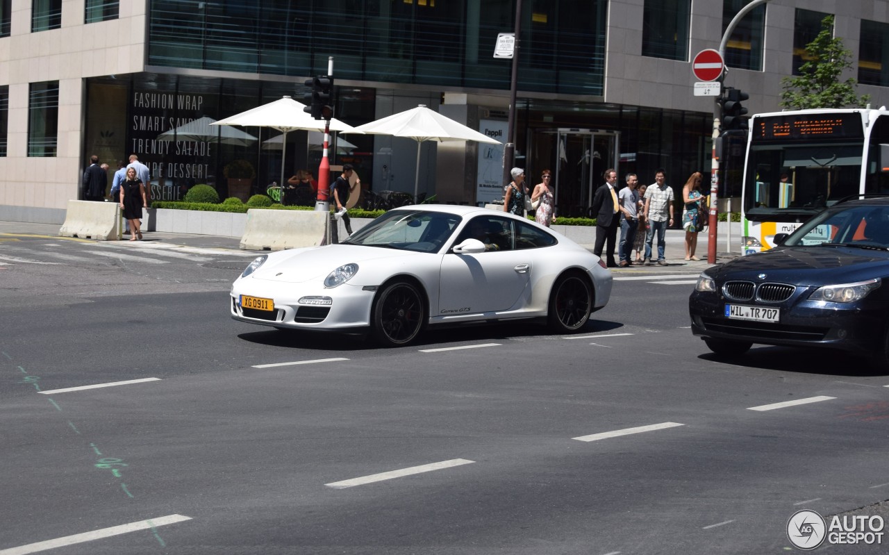 Porsche 997 Carrera GTS