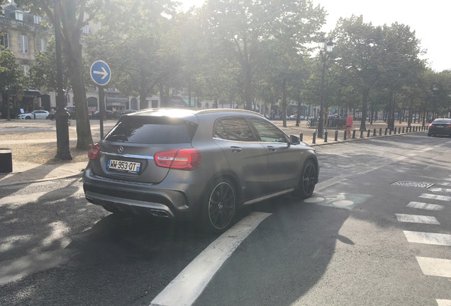 Mercedes-Benz GLA 45 AMG X156